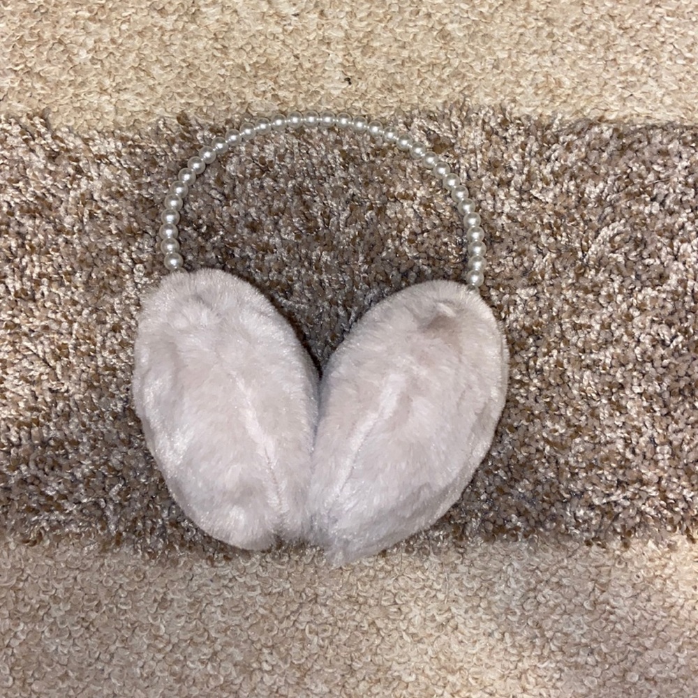 EAR MUFFS